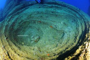 volcán subacuático en el Hierro